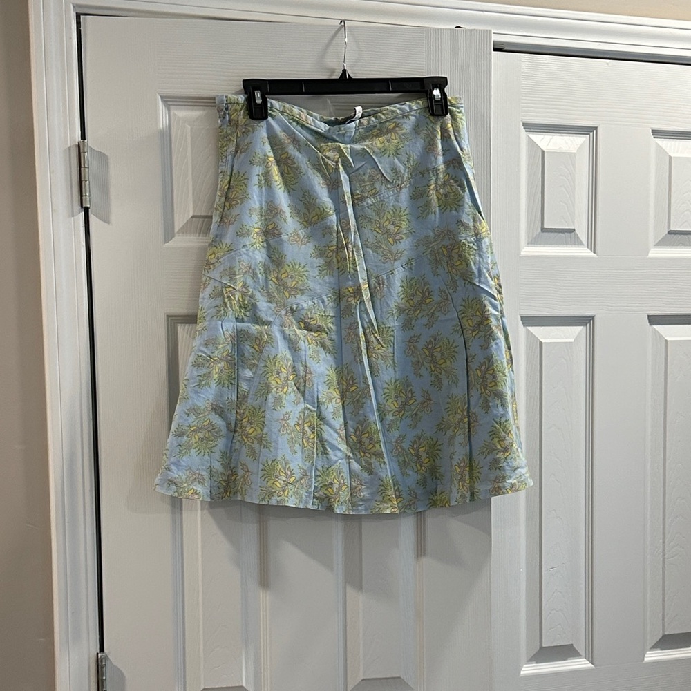 GAP A-Line Skirt in Blue and Green Floral